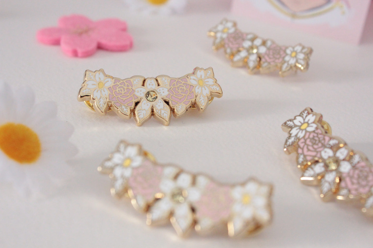 Blooming Beauty: Floral Wreath Enamel Pin - Elegant accessory for shirts, blouses, jackets and more! - Charenji