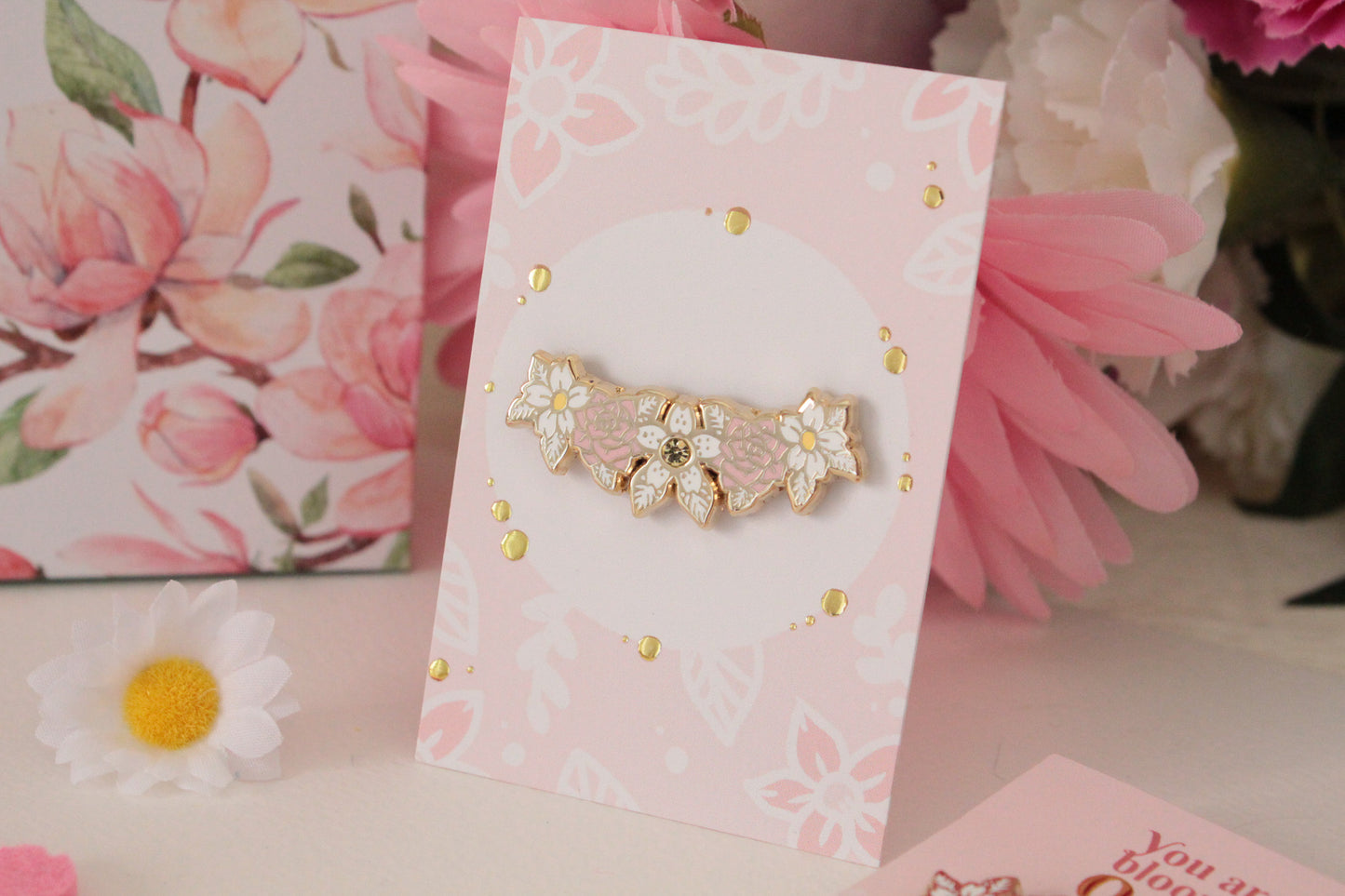 Blooming Beauty: Floral Wreath Enamel Pin - Elegant accessory for shirts, blouses, jackets and more! - Charenji