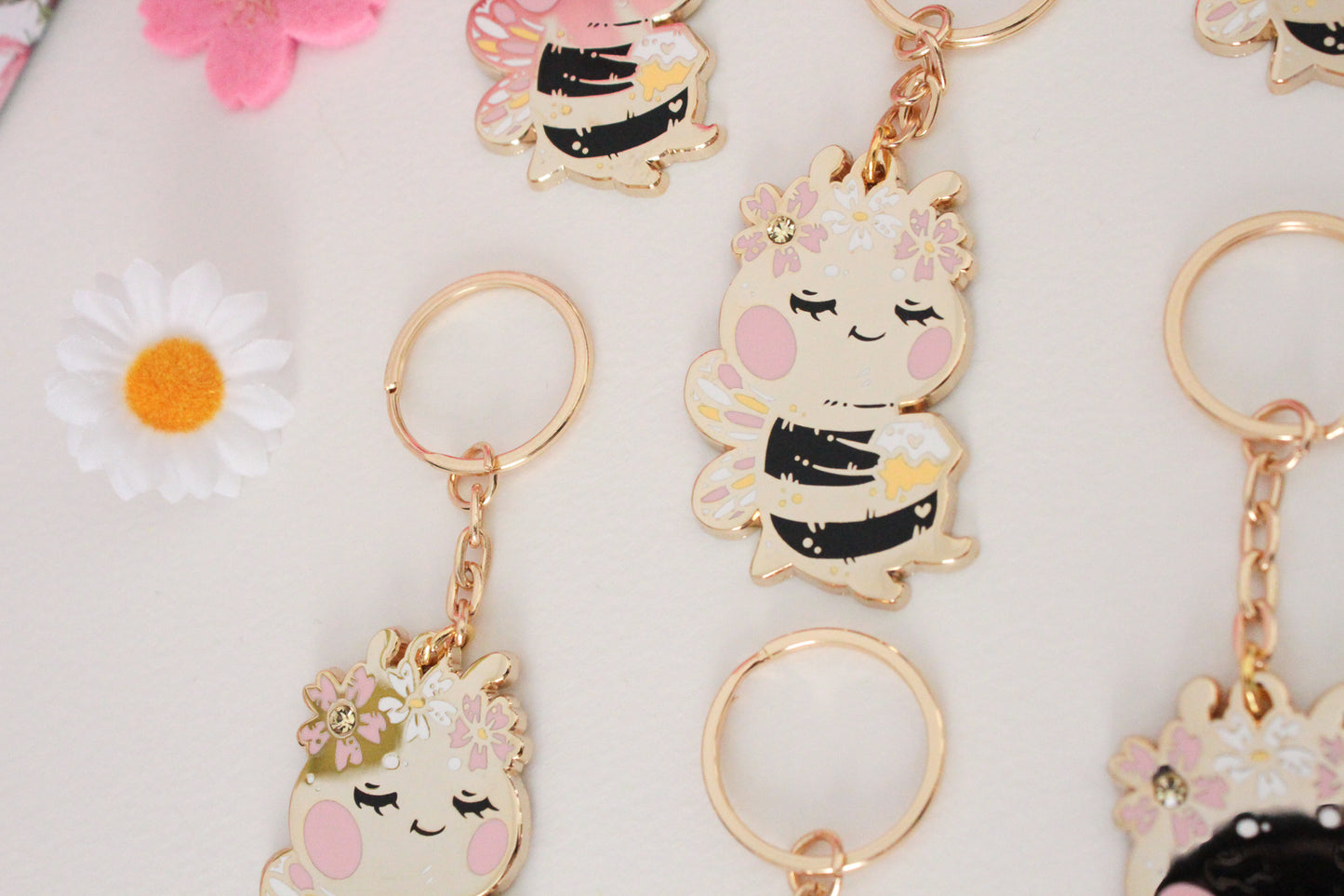 Golden Buzz: Cute Bee Keychain with Honeycomb - Stylish and Cute Accessory - Charenji