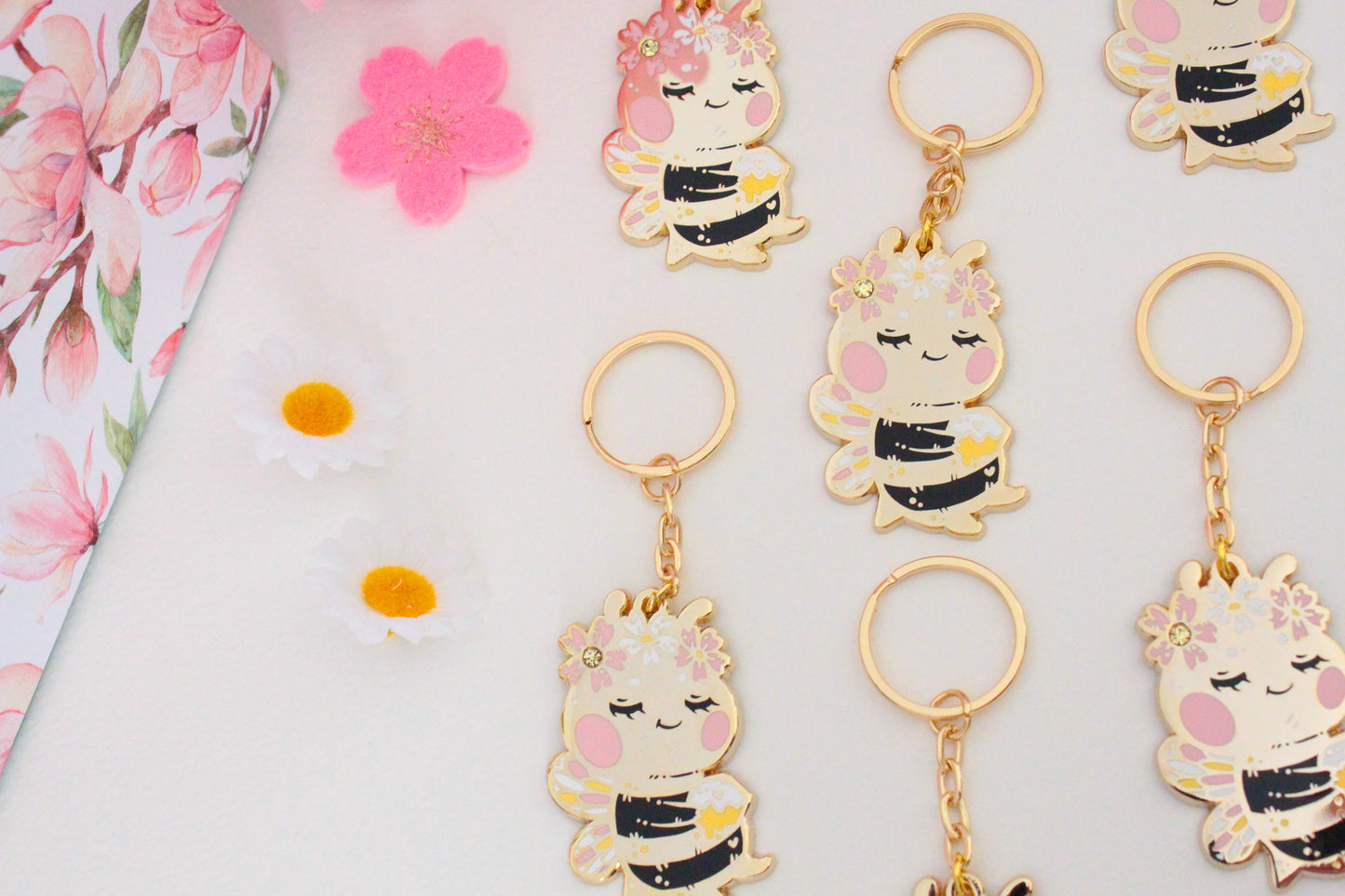 Golden Buzz: Cute Bee Keychain with Honeycomb - Stylish and Cute Accessory - Charenji