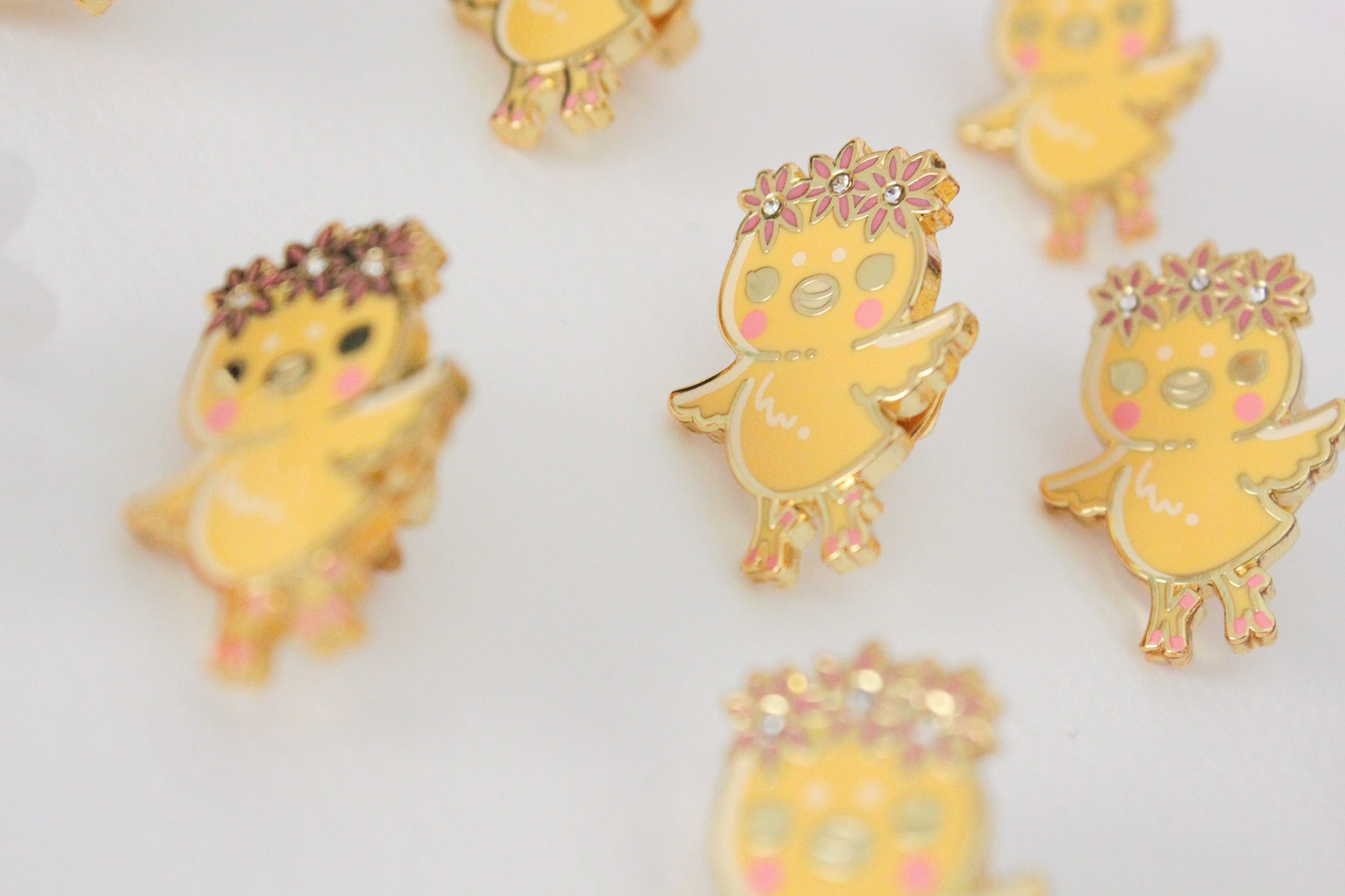 Adorable Chick Enamel Pin with Rhinestone -  Good Luck Charm - Unique Gift Idea - Charenji