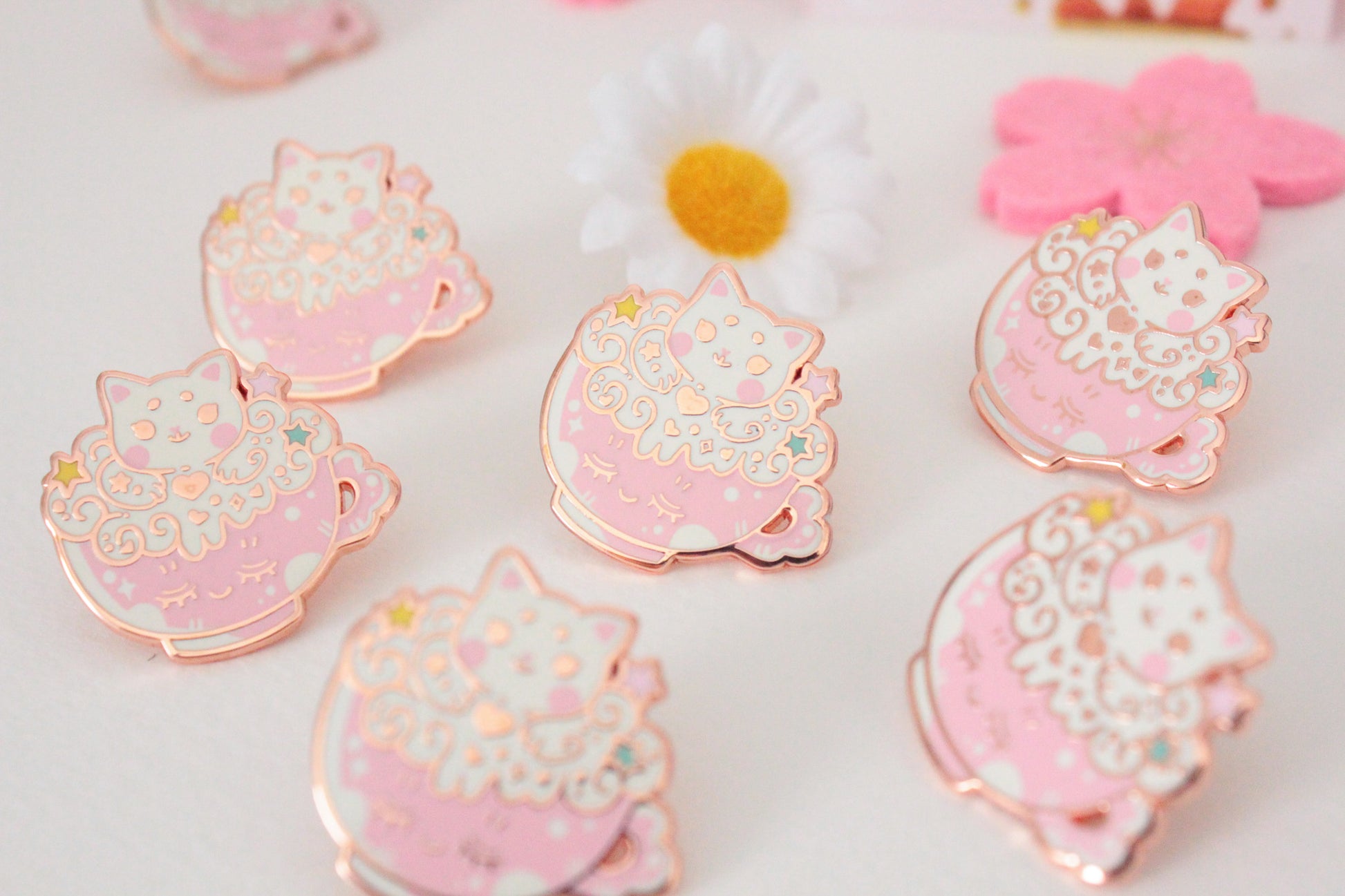 Catpuccino Enamel Pin - Start your day with catpuccino - Cute cat pin - rosé gold - Charenji