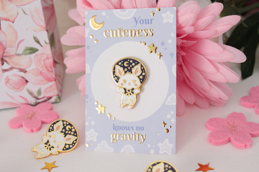 Berrie the dreamer - Enamel Pin - Cute space bunny - gold plated - Your cuteness knows no gravity - Charenji
