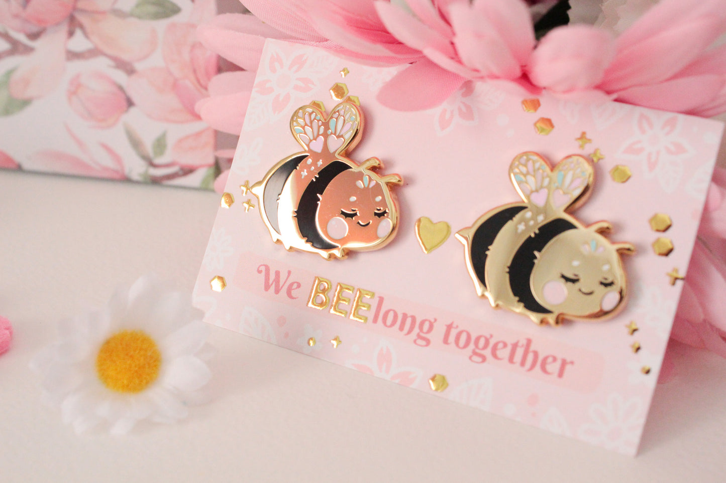 SET Cute and shiny bumblebee enamel pins - best friends or couple pins - couple matching gift - Charenji