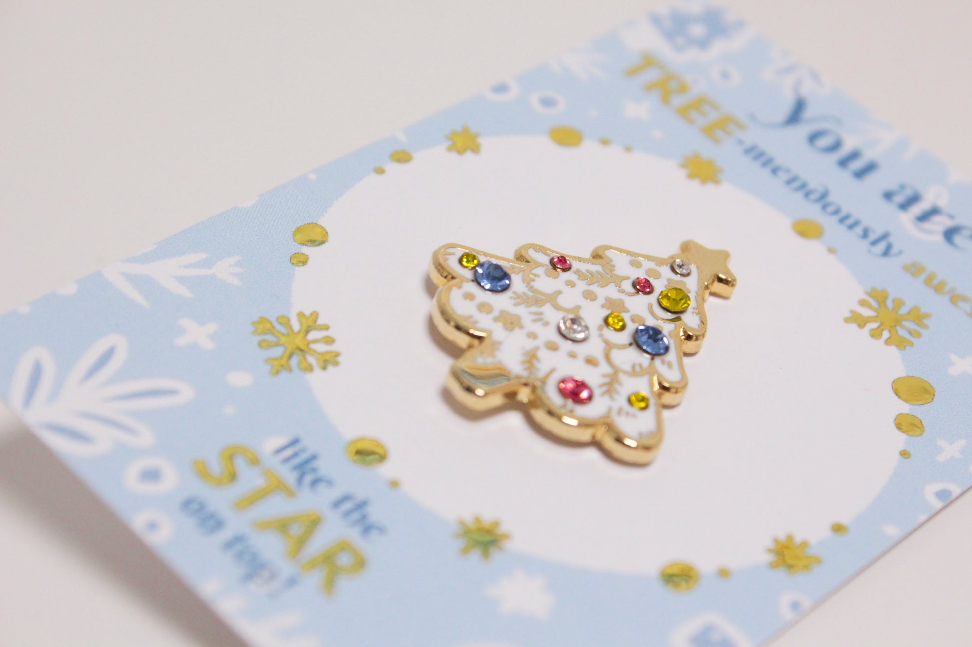 Christmas tree enamel pin - Gold and white with colorful rhinestones - For a bright Christmas - Charenji