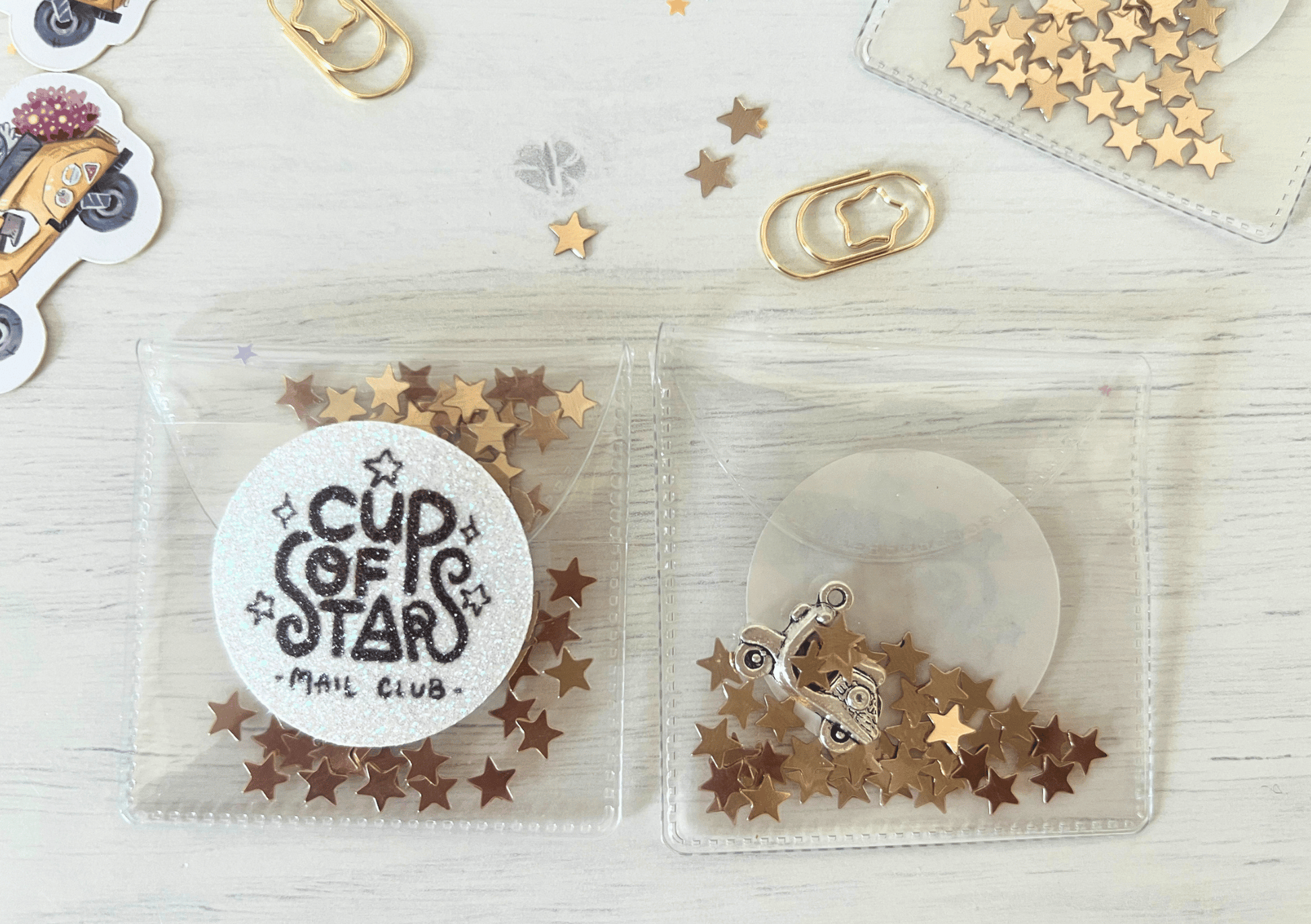 Packaging Vespa charm