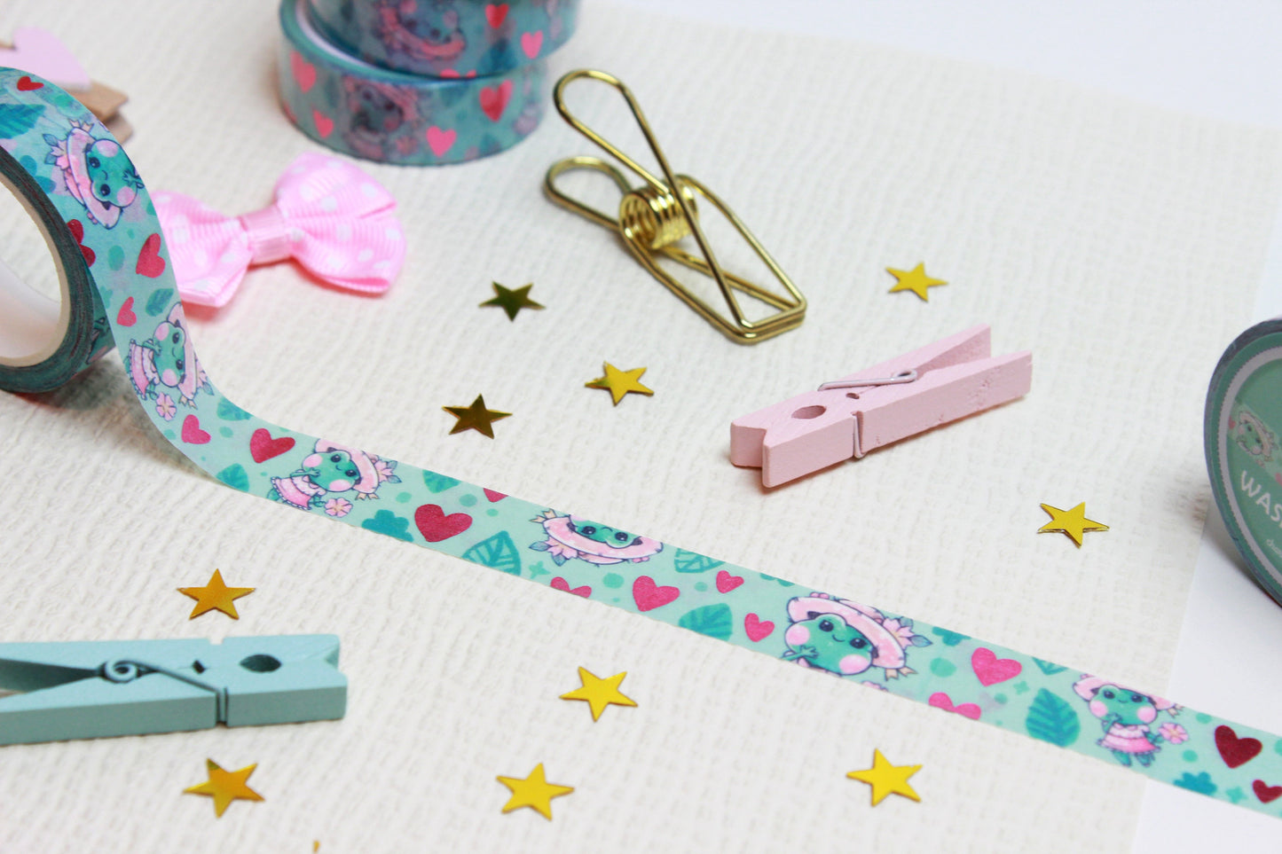 Green "Quakie the frog" Washi Tape with pink metal hearts - Charenji